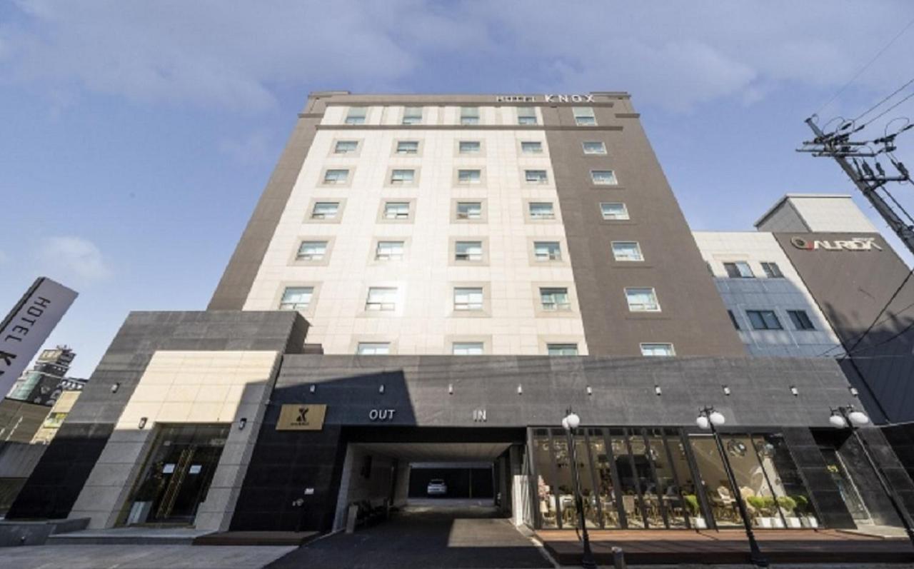 KNox Hotel Cheonan Buitenkant foto