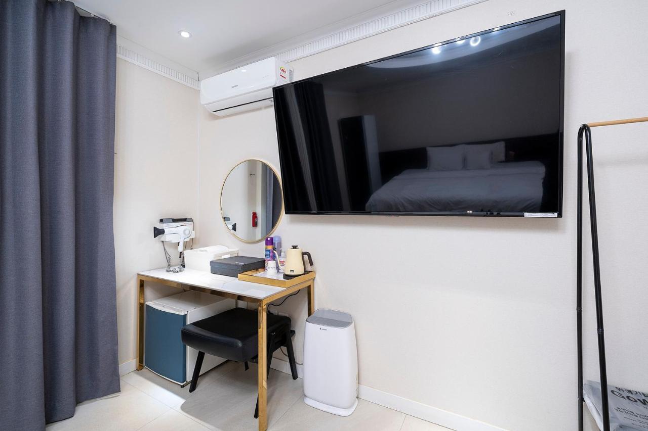 KNox Hotel Cheonan Buitenkant foto