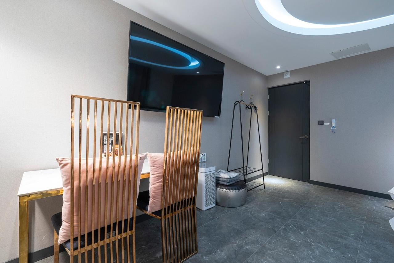KNox Hotel Cheonan Buitenkant foto